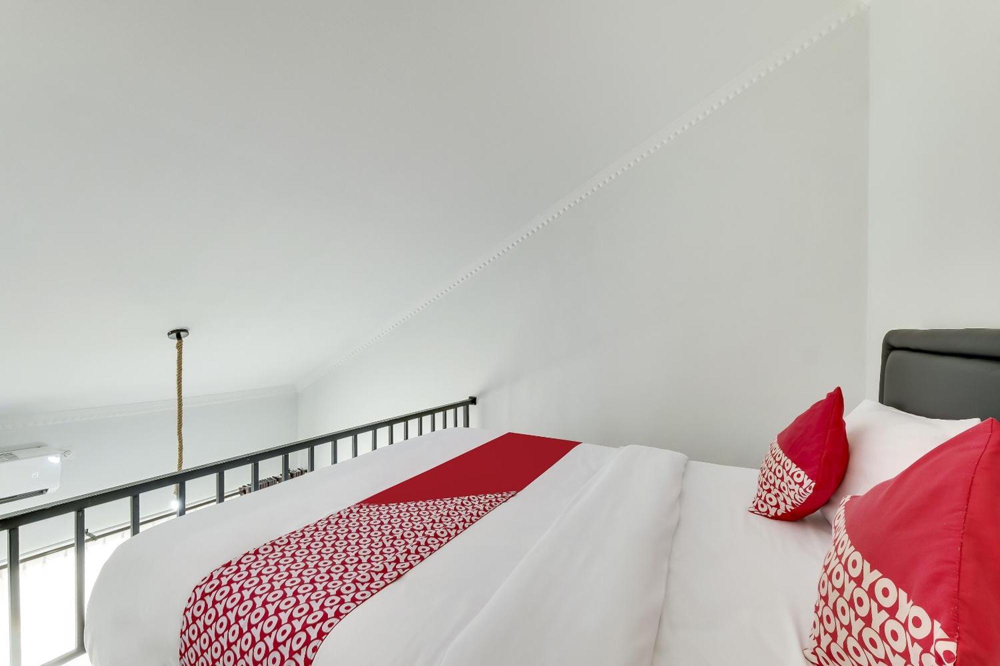 Super Oyo Capital O 90983 Harmony Easy Stay Maguwo Екстериор снимка